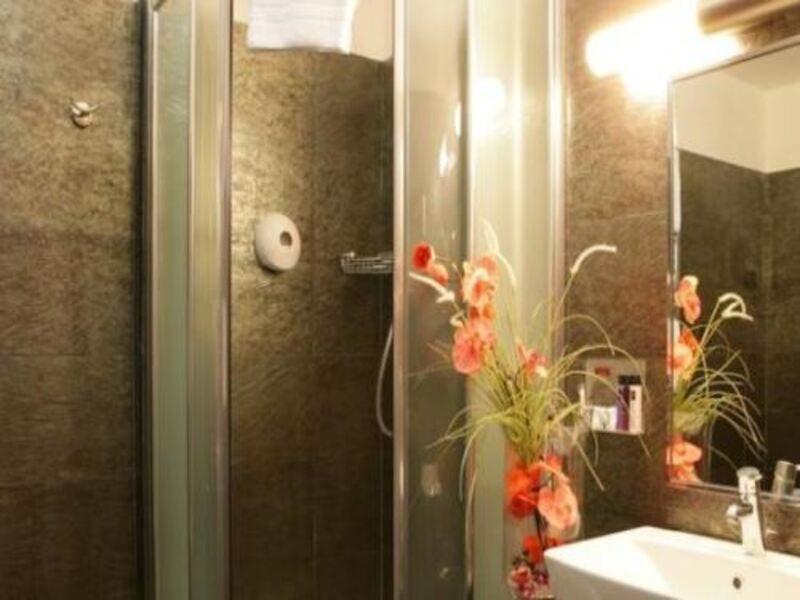 Hotel Pomezia Sporting Esterno foto